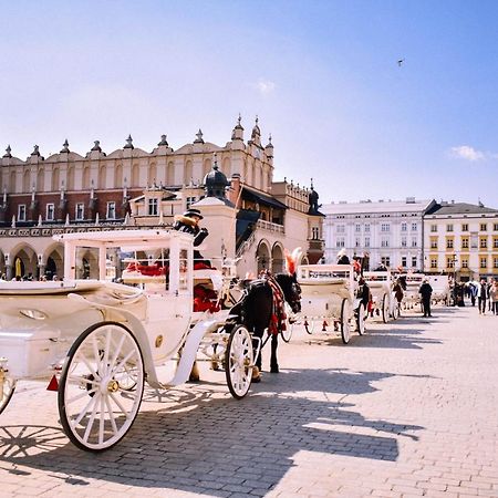 Unique Cosy Flat In Krakow Old Town Apartment Bagian luar foto